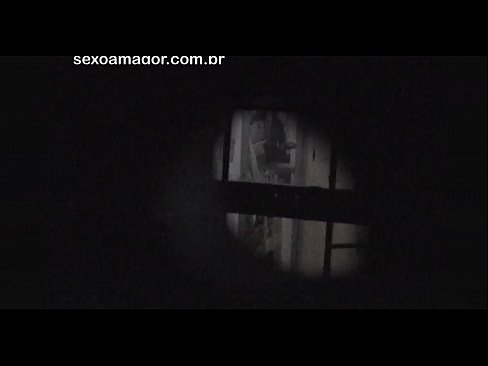 ❤️ Blondie dirakam video secara rahsia oleh intip kawasan kejiranan yang tersembunyi di sebalik batu bata kosong ☑ Lucah cantik di lucah ms.virtsextor.ru ❤